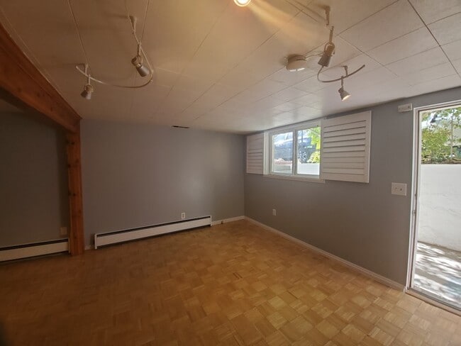 Foto del edificio - 1727 Ramona Ave