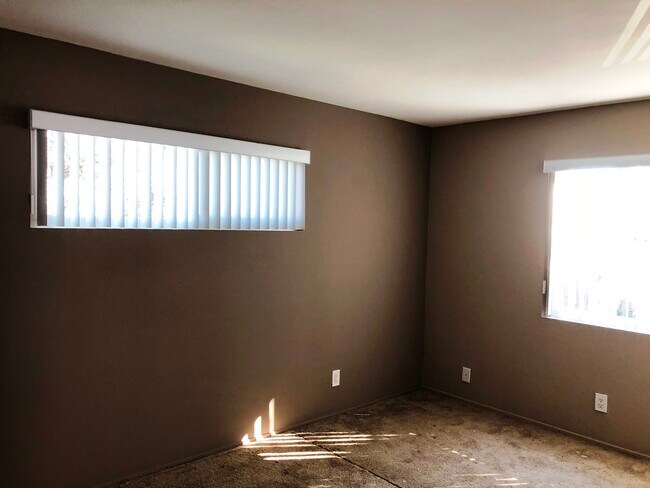 Foto del edificio - 969 Mission Dr