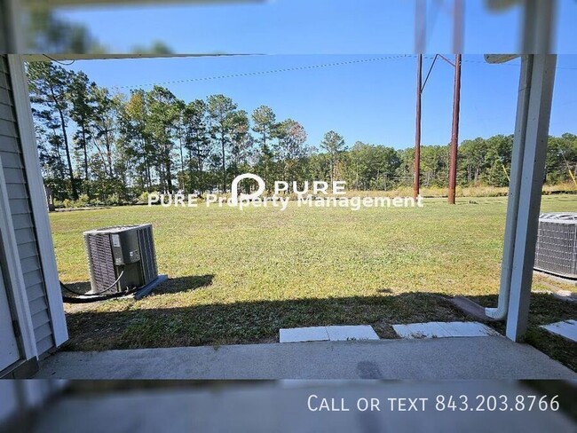 Building Photo - 403 Truman Dr