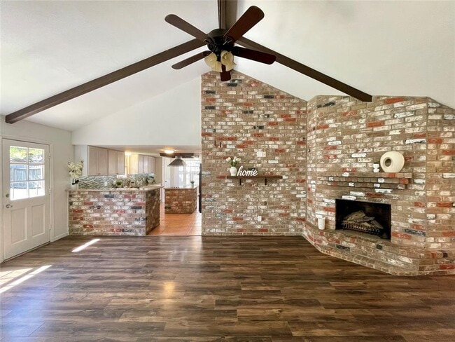 Building Photo - 15638 Boulder Oaks Dr