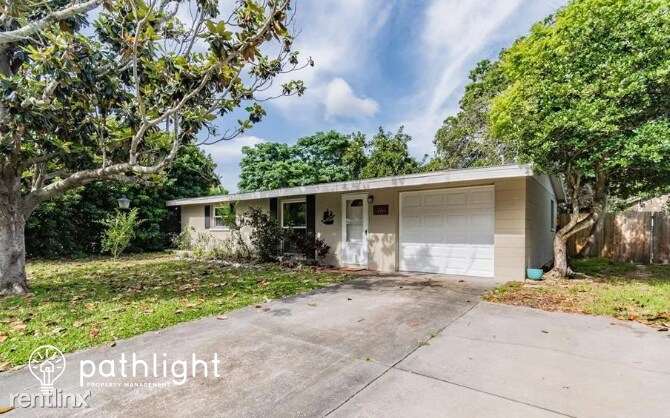 Primary Photo - 2 br, 1 bath House - 1764 Saint Croix Driv...