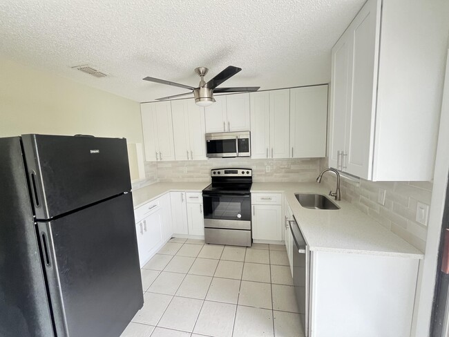Foto del edificio - 210 SW Sterret Cir