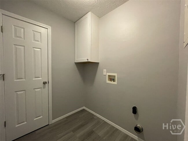 Building Photo - 117 Boulder Trail