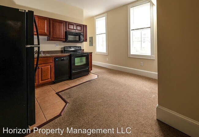 Building Photo - 2029 St Paul St