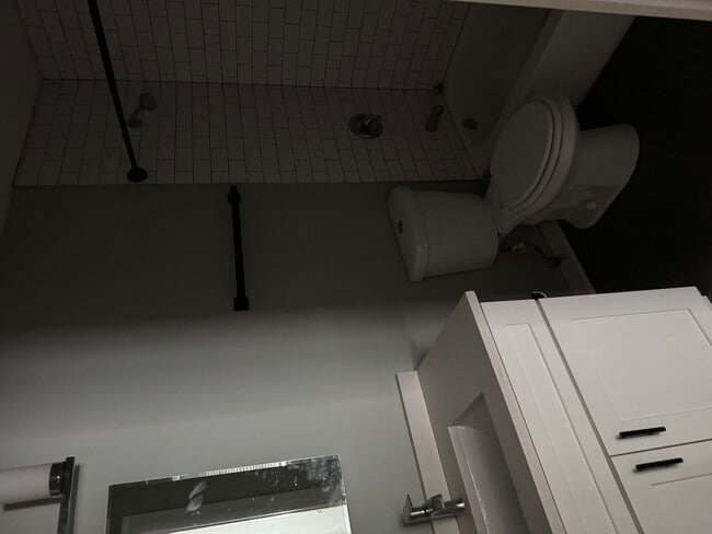 Foto del edificio - 1619 E Thacker St