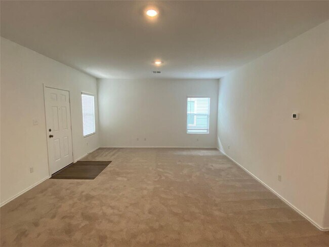 Building Photo - 415 Bullhead Rd