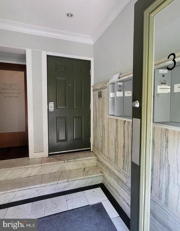 Foto del edificio - 338 S 16th St