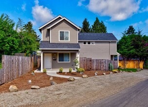 Building Photo - 6679 NE 13th Ave