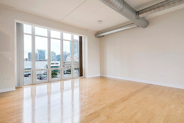 Building Photo - 660 W Wayman St