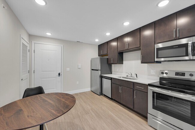 Foto del edificio - 507 W Springfield Ave