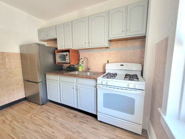EIK - 551 Franklin Ave