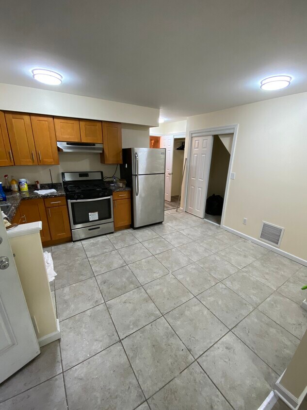 Foto principal - 22 Kingsbridge Ave