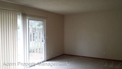 Building Photo - 957 NE 122nd Ave