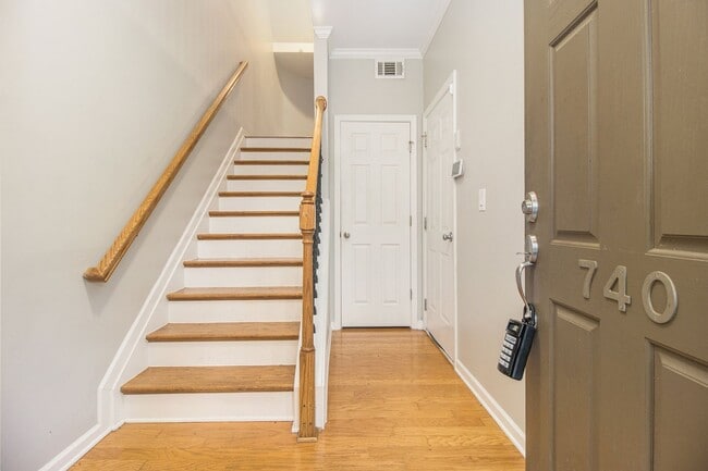 Foto del edificio - 3 bdrm, 3.5 bath Townhome on the Beltline in Grant Park!