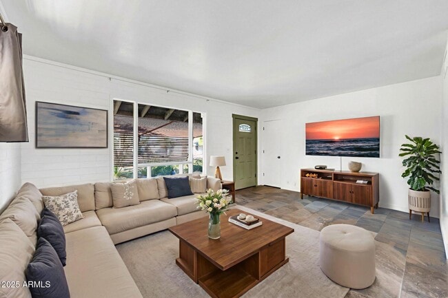 Building Photo - 2607 N 51st St