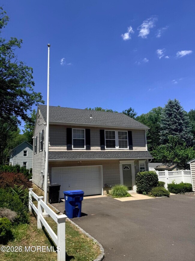 Foto del edificio - 150 Magnolia Ln