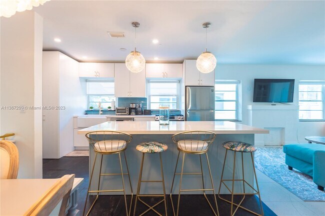 Foto del edificio - 426 NE 26th St