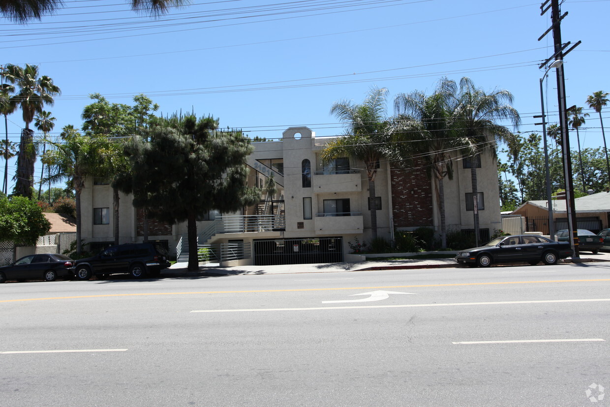 Primary Photo - Saticoy Apartments