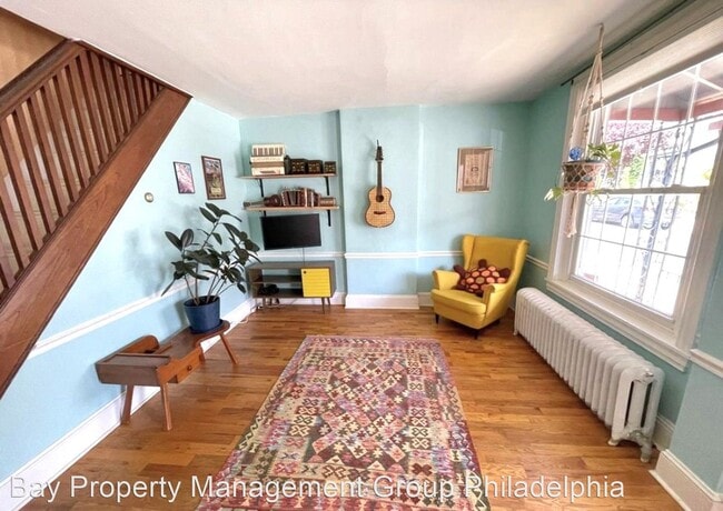 Building Photo - 2 br, 2 bath House - 4420 Mitchell St