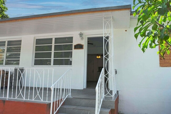 Foto del edificio - 321 NW 21st Ave