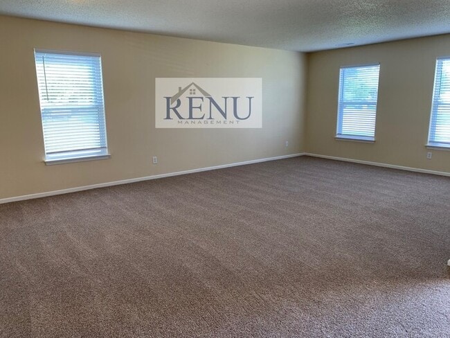 Building Photo - 6728 W Littleton Dr