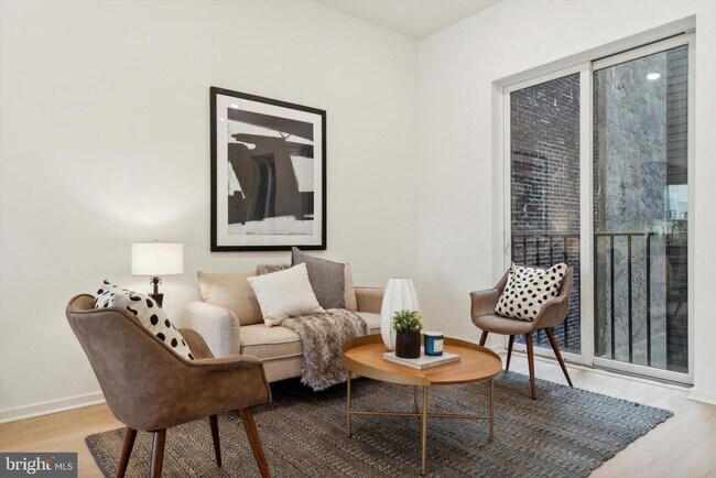 Foto del edificio - 225 N 12th St