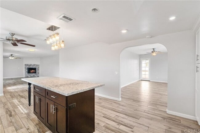 Building Photo - 29280 Mammoth Pl