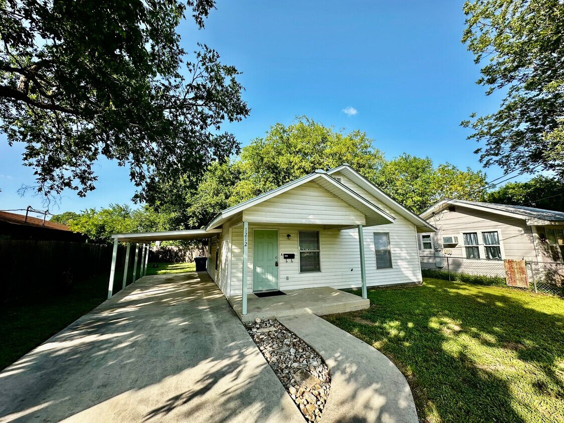 Foto principal - 2/1 Home in Kerrville