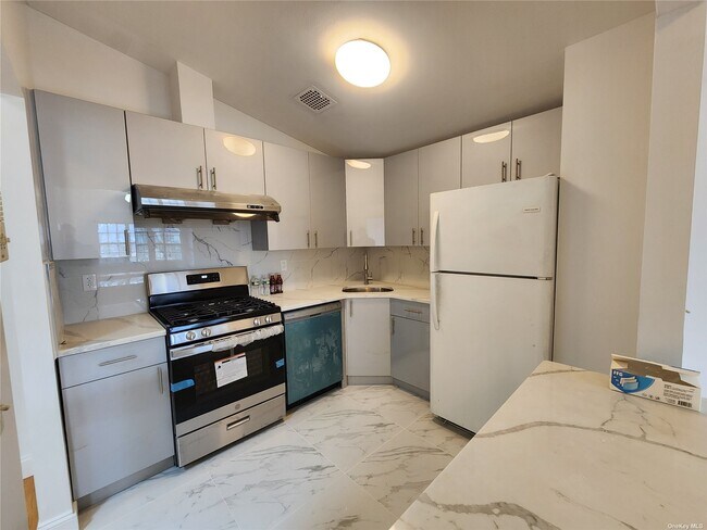 Foto del edificio - 821-09-109 Country Pointe Cir