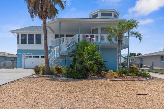 Foto del edificio - 13521 Stacey Dr