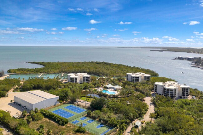 Building Photo - 7201 Gulf of Mexico Blvd