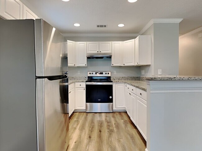 Foto del edificio - 5561 Chenango Blvd