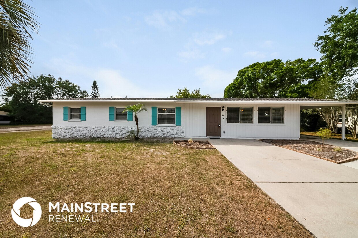 Foto principal - 744 Pineland Ave