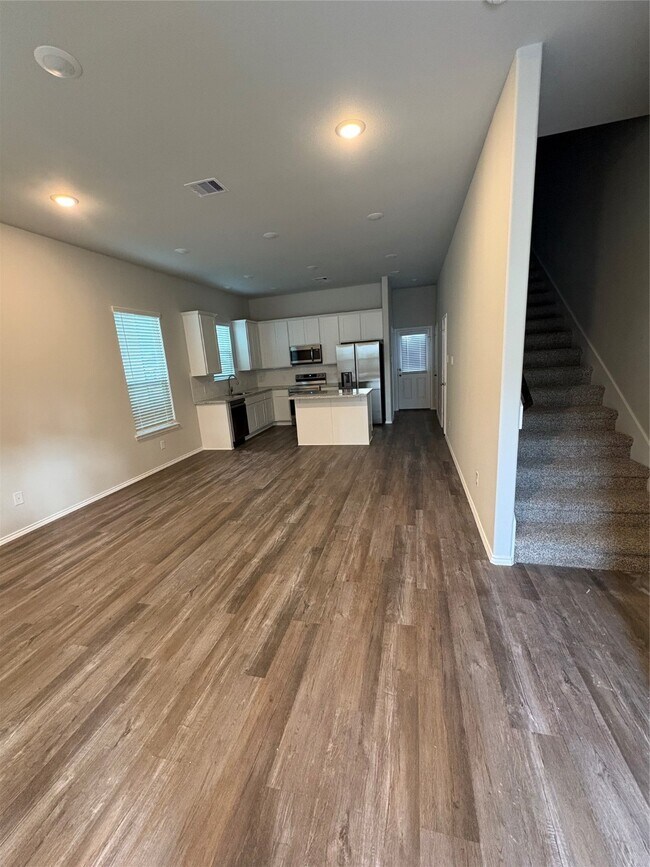 Building Photo - 10196 Barberry St