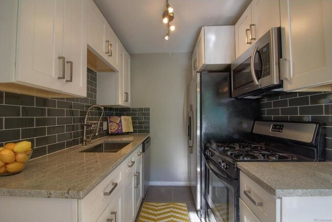 Foto del edificio - 85 S Ogden St