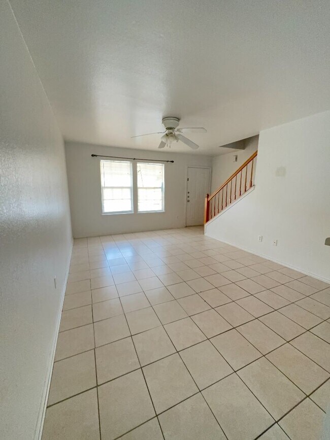 Foto del edificio - 3601 Malibu Ln