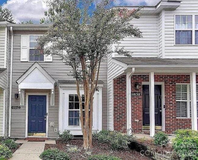 Building Photo - 11642 Retriever Way