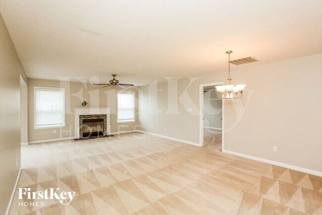 Foto del edificio - 12730 Old Pond Rd