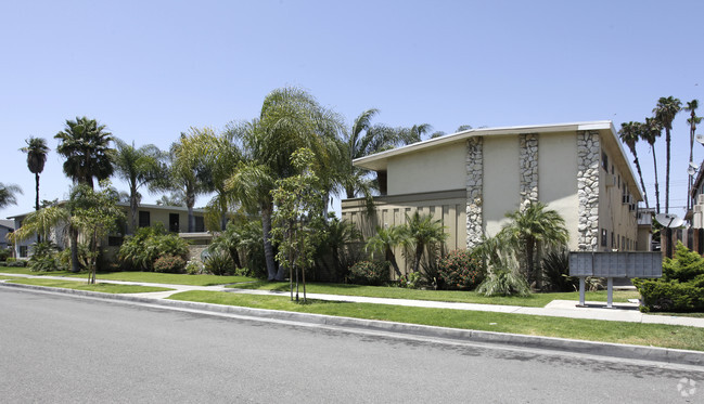 Primary Photo - Whiting Avenue Apartments