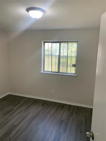 Building Photo - 6514 La Grange Dr