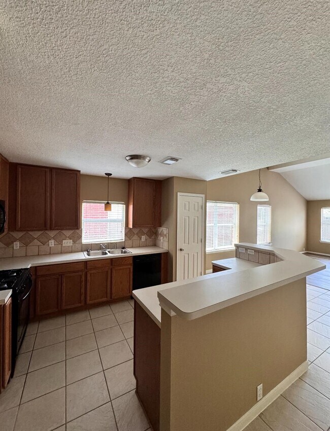 Foto del edificio - 17435 Prospect Meadows Dr