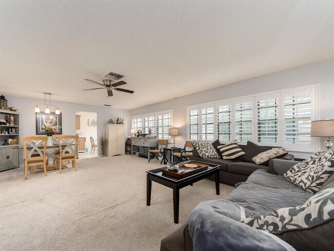 Foto del edificio - 3493 Birchwood Ct
