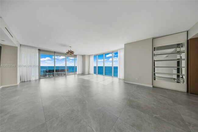 Building Photo - 18501 Collins Ave
