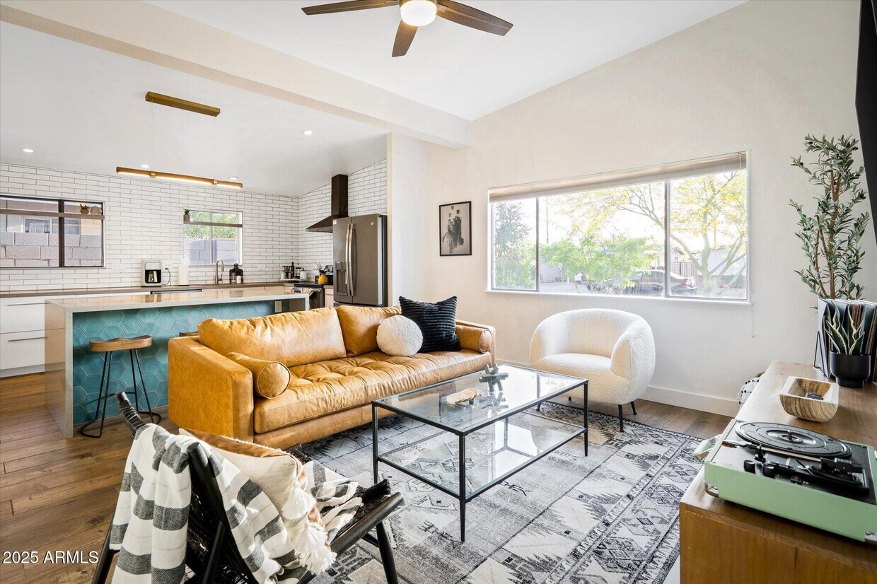 Foto principal - 2307 N 51st Pl