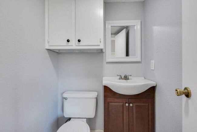 Building Photo - 6020 Westcreek Dr