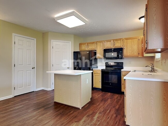 Foto del edificio - 4857 Rialto Ridge Dr