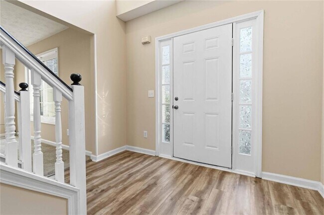 Foto del edificio - 3004 Clemson Pl