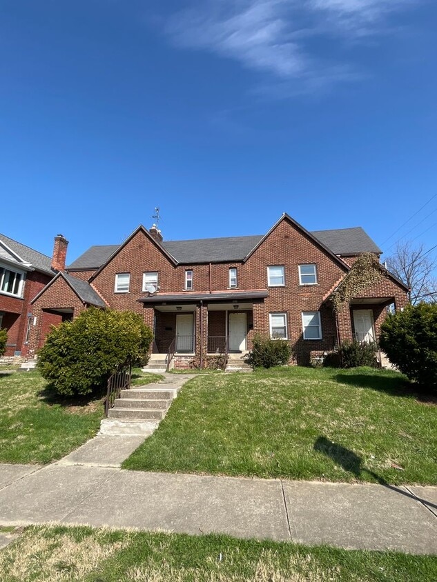 830836 Berkeley Rd Unit 836, Columbus, OH 43205 Room for Rent in