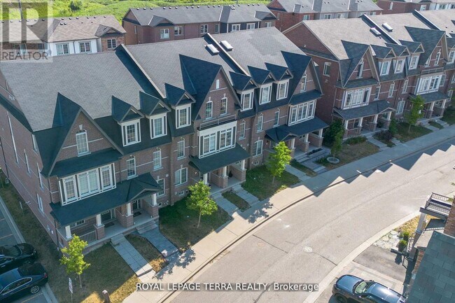 Photo du bâtiment - 8 Graywardine Ln