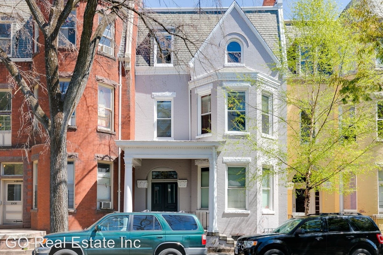 Primary Photo - 1006 Park Ave